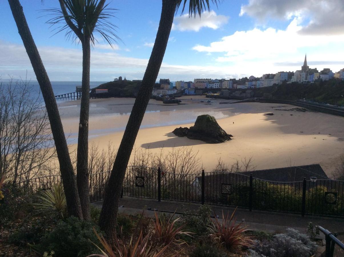 Newton'S Cradle Apartment Tenby Exterior photo